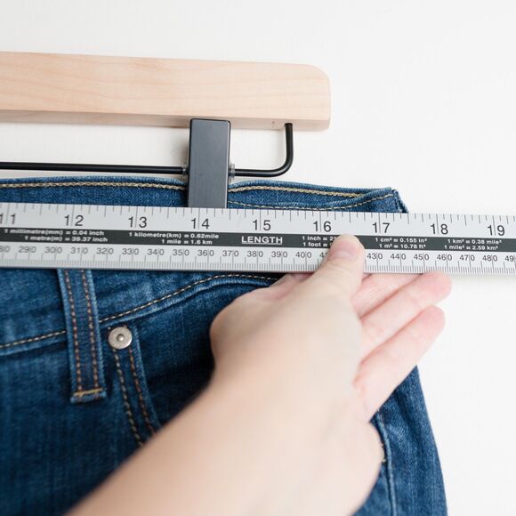 Levi's 505 Jeans Womens 32 x 32 Straight Leg Medium Wash - Picture 7 of 12